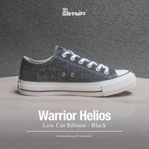 sepatu-warrior-helios-low-black-hitam-1